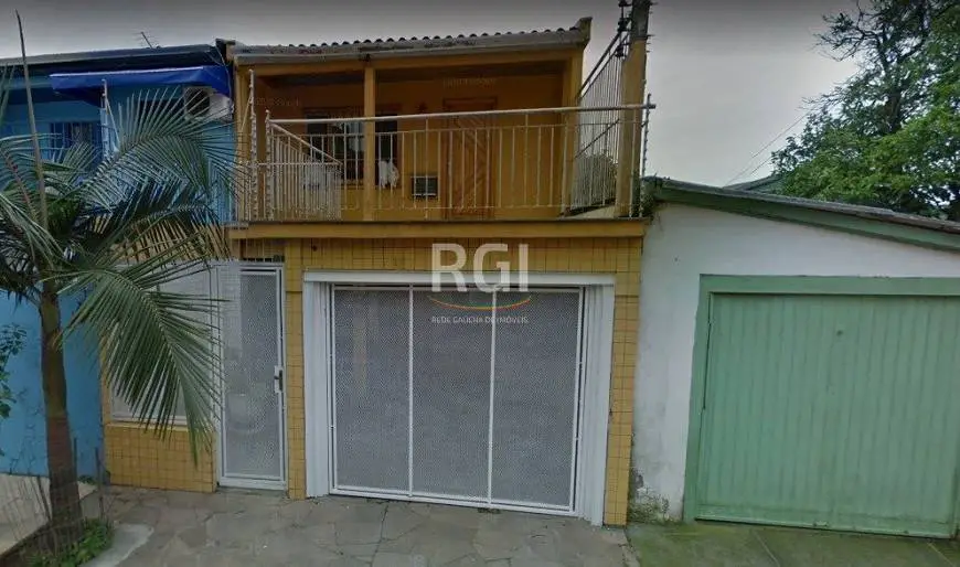 Foto 1 de Casa com 2 Quartos à venda, 110m² em Costa E Silva, Porto Alegre