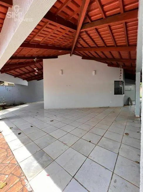 Foto 1 de Casa com 2 Quartos para alugar, 180m² em Plano Diretor Sul, Palmas