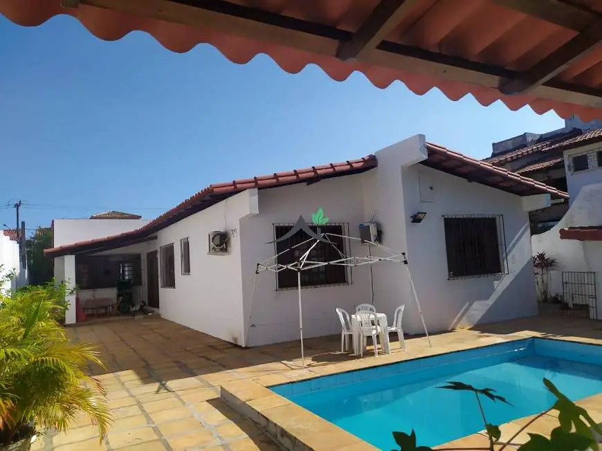 Foto 4 de Sobrado com 4 Quartos para alugar, 300m² em Itaigara, Salvador