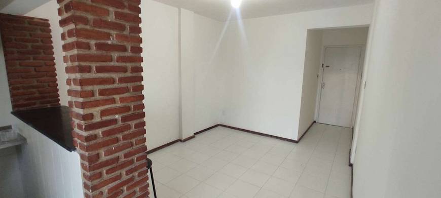 Foto 1 de Apartamento com 1 Quarto à venda, 44m² em Brotas, Salvador