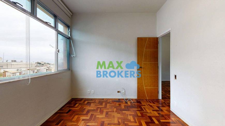 Foto 4 de Apartamento com 1 Quarto à venda, 59m² em Laranjeiras, Rio de Janeiro