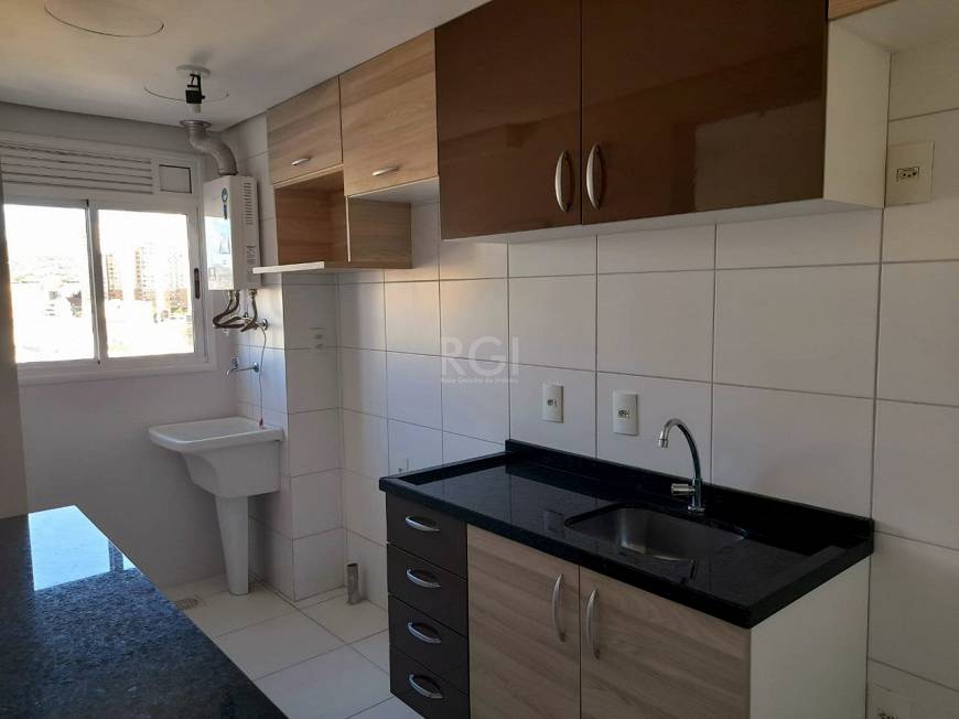 Foto 2 de Apartamento com 1 Quarto à venda, 40m² em Rio Branco, Porto Alegre