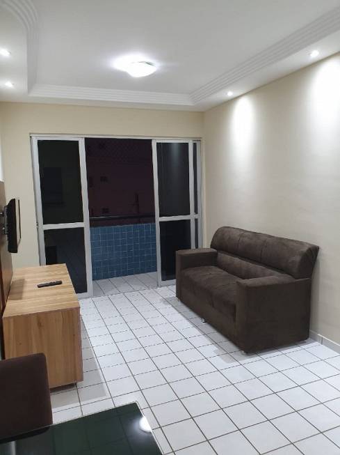 Foto 1 de Apartamento com 2 Quartos para alugar, 62m² em Candeias, Jaboatão dos Guararapes