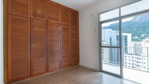 Foto 2 de Apartamento com 2 Quartos à venda, 103m² em Humaitá, Rio de Janeiro