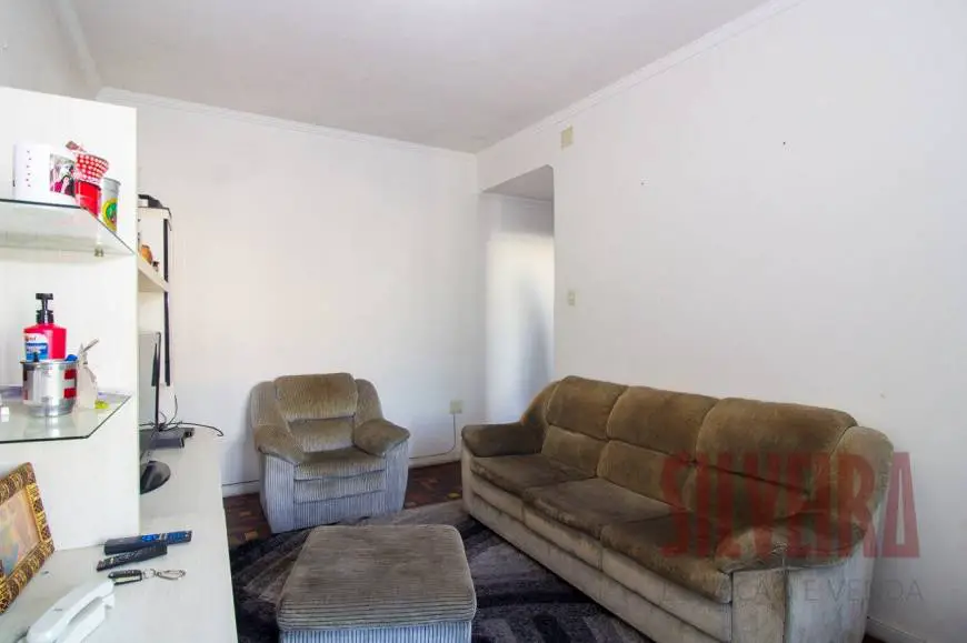 Foto 2 de Apartamento com 2 Quartos à venda, 76m² em São Geraldo, Porto Alegre