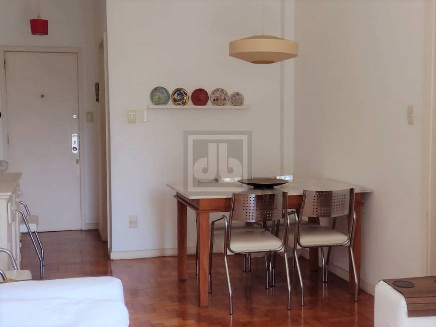 Foto 3 de Apartamento com 3 Quartos à venda, 95m² em Humaitá, Rio de Janeiro
