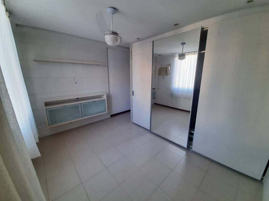 Foto 4 de Apartamento com 3 Quartos à venda, 111m² em Icaraí, Niterói