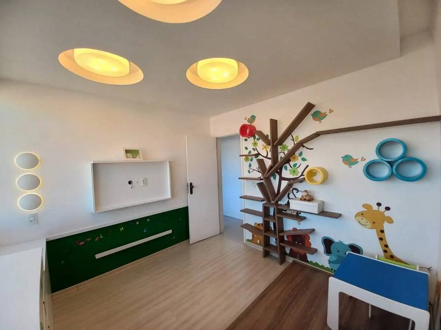 Foto 1 de Apartamento com 3 Quartos para alugar, 120m² em Icaraí, Niterói