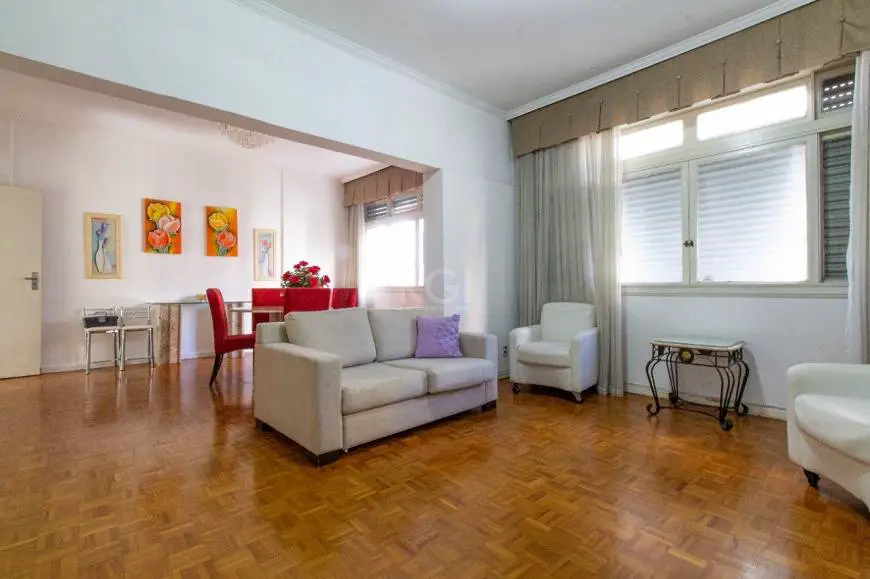 Foto 1 de Apartamento com 3 Quartos à venda, 147m² em Independência, Porto Alegre