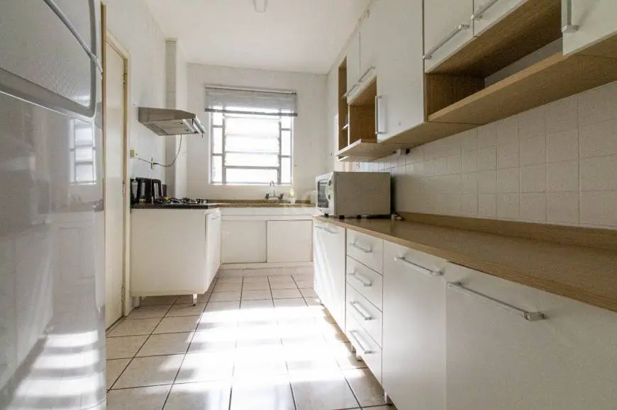 Foto 5 de Apartamento com 3 Quartos à venda, 147m² em Independência, Porto Alegre