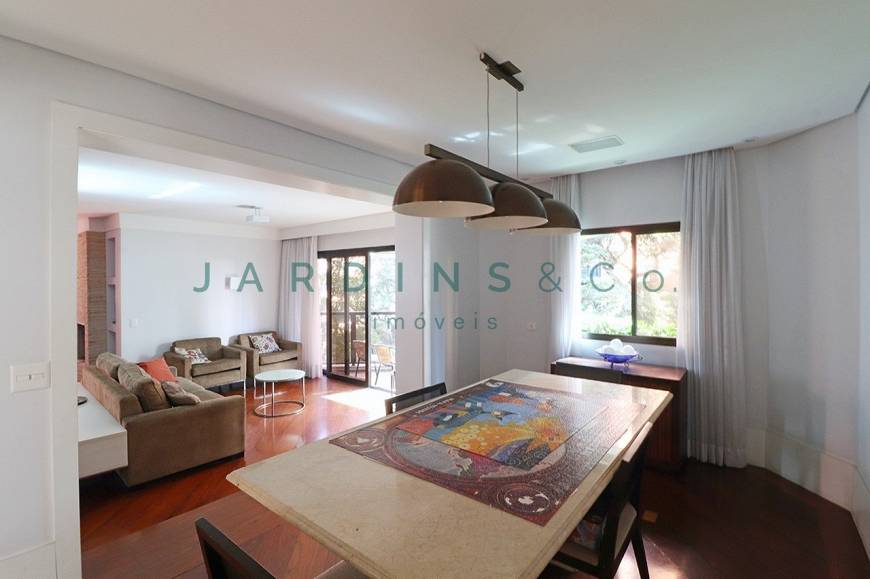 Foto 1 de Apartamento com 3 Quartos à venda, 246m² em Itaim Bibi, São Paulo