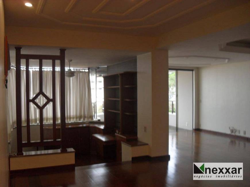 Foto 1 de Apartamento com 3 Quartos para venda ou aluguel, 181m² em Vila Coqueiro, Valinhos