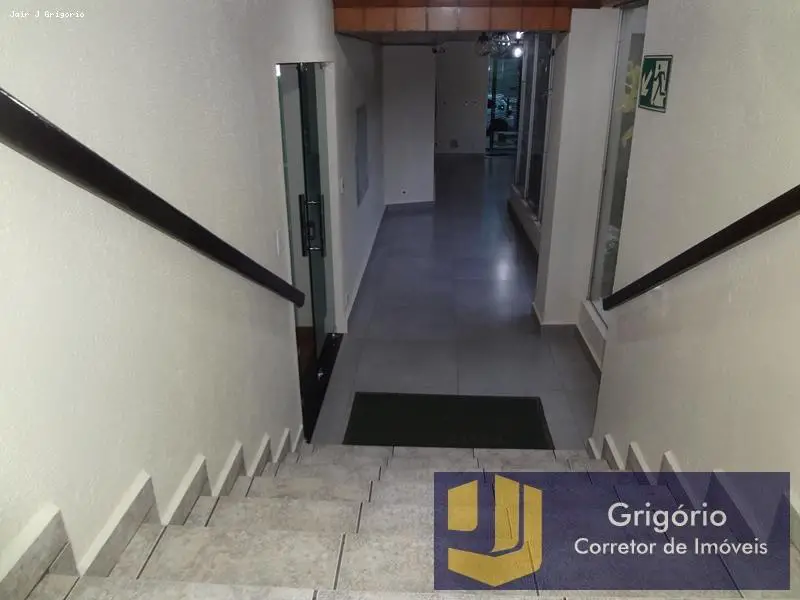 Foto 4 de Apartamento com 3 Quartos à venda, 85m² em Zona 07, Maringá