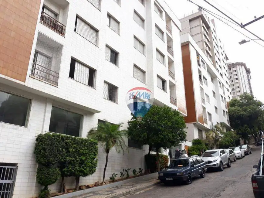 Foto 1 de Apartamento com 4 Quartos para alugar, 118m² em Vila Paris, Belo Horizonte
