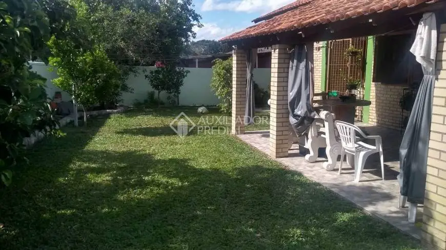 Foto 1 de Casa com 3 Quartos à venda, 110m² em Jardim Itú Sabará, Porto Alegre