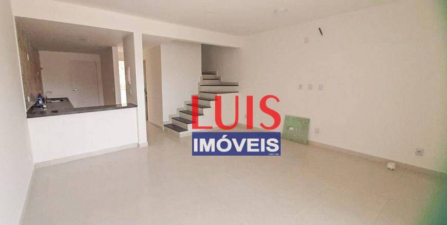 Foto 2 de Casa com 3 Quartos à venda, 105m² em Piratininga, Niterói