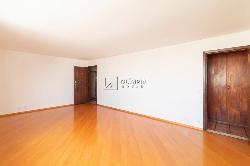 Foto 3 de Cobertura com 4 Quartos para alugar, 210m² em Vila Mariana, São Paulo