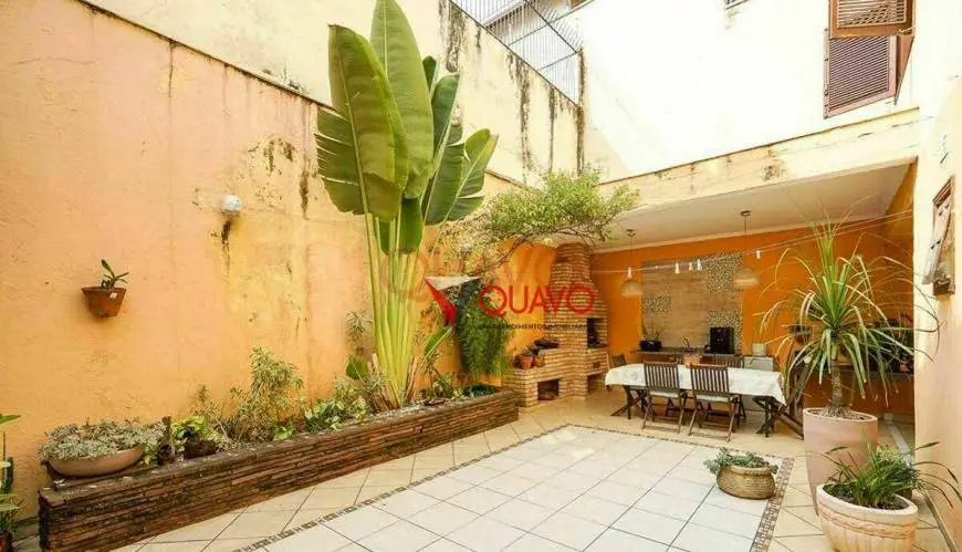 Foto 4 de Sobrado com 3 Quartos para alugar, 540m² em Jardim Têxtil, São Paulo