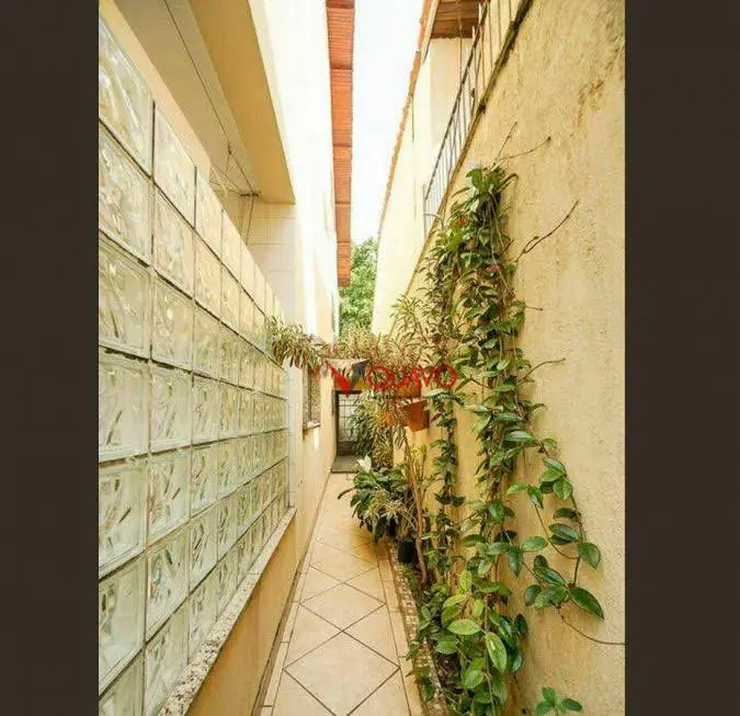 Foto 5 de Sobrado com 3 Quartos para alugar, 540m² em Jardim Têxtil, São Paulo