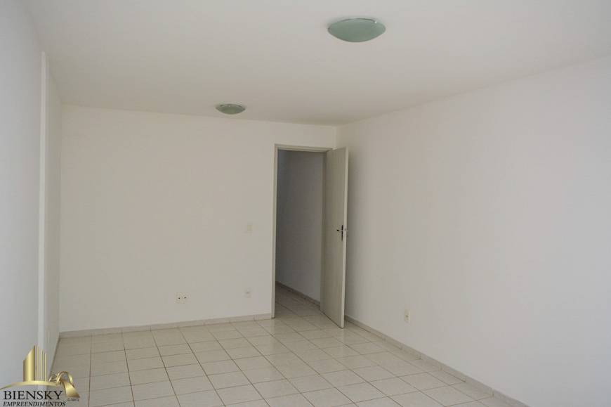 Foto 2 de Apartamento com 1 Quarto para alugar, 29m² em Asa Norte, Brasília