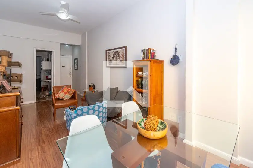 Foto 3 de Apartamento com 1 Quarto para alugar, 49m² em Copacabana, Rio de Janeiro