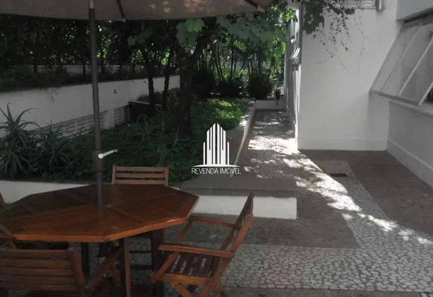 Foto 4 de Apartamento com 1 Quarto à venda, 28m² em Higienópolis, São Paulo