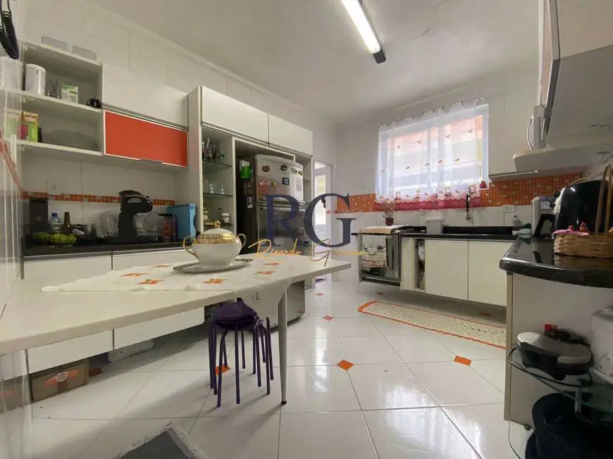 Foto 4 de Apartamento com 2 Quartos à venda, 85m² em Embaré, Santos