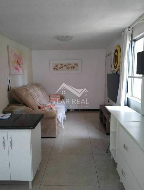 Foto 2 de Apartamento com 2 Quartos à venda, 42m² em Sitio Cercado, Curitiba