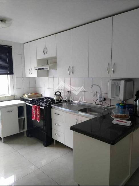 Foto 4 de Apartamento com 2 Quartos à venda, 42m² em Sitio Cercado, Curitiba