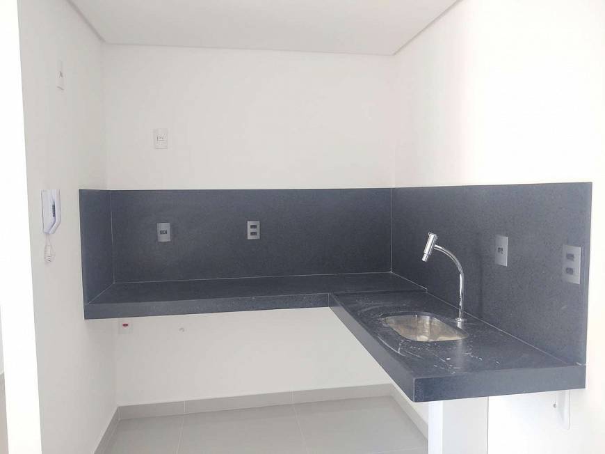 Foto 5 de Apartamento com 2 Quartos à venda, 50m² em Tambaú, João Pessoa