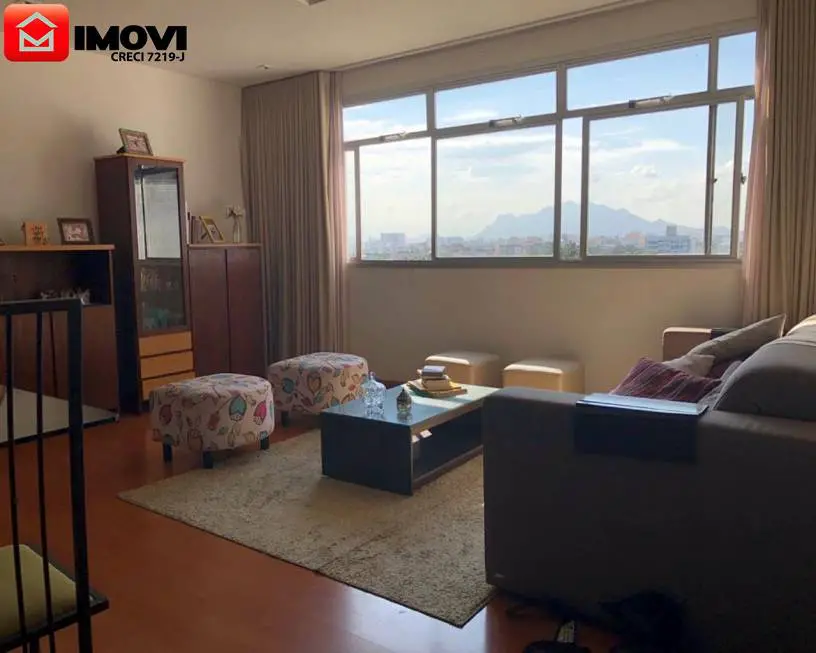 Foto 1 de Apartamento com 3 Quartos à venda, 120m² em Barro Vermelho, Vitória