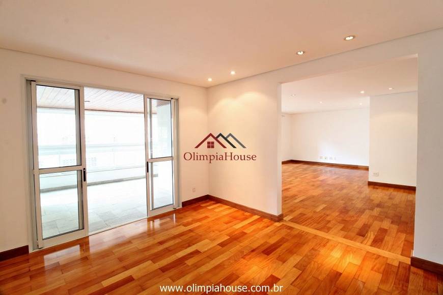 Foto 3 de Apartamento com 3 Quartos à venda, 200m² em Vila Nova Conceição, São Paulo