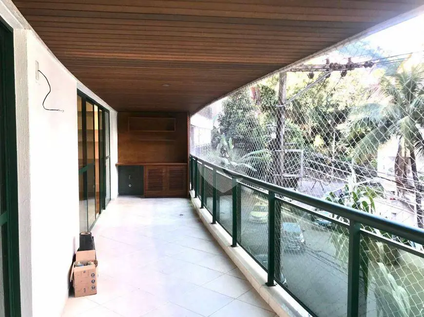 Foto 2 de Apartamento com 4 Quartos à venda, 194m² em Jardim Botânico, Rio de Janeiro