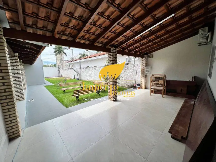 Foto 3 de Casa com 3 Quartos à venda, 300m² em Chácara dos Pinheiros, Cuiabá