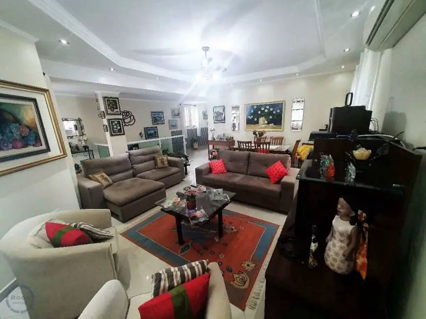 Foto 1 de Casa com 3 Quartos à venda, 145m² em Embaré, Santos