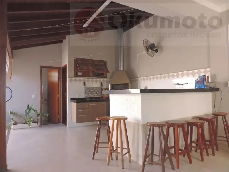Foto 1 de Casa com 3 Quartos à venda, 300m² em Jardim Italia, Pirassununga