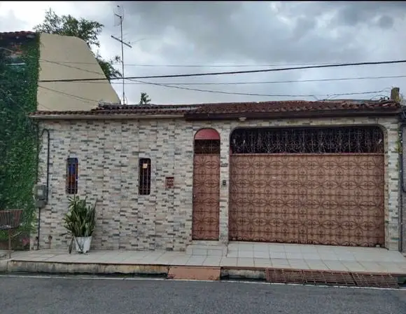 Foto 1 de Casa com 3 Quartos à venda, 220m² em Marambaia, Belém