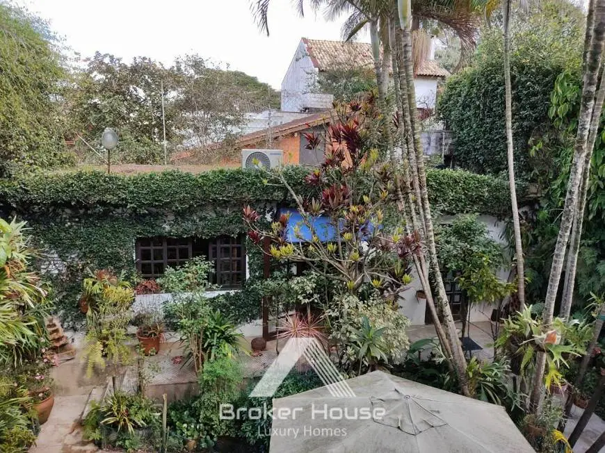 Foto 4 de Casa com 4 Quartos à venda, 280m² em Alto Da Boa Vista, São Paulo