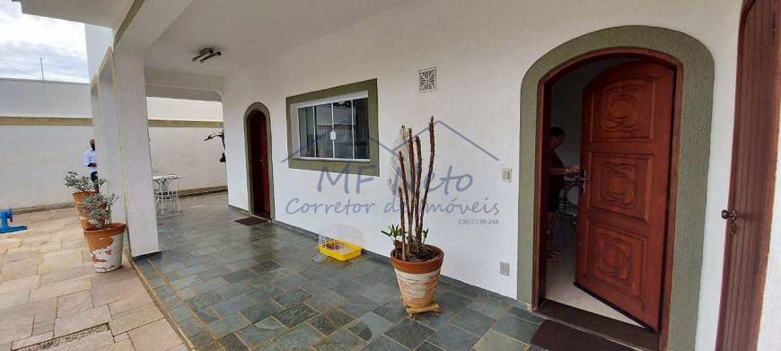 Foto 2 de Casa com 4 Quartos à venda, 600m² em Jardim Carlos Gomes, Pirassununga