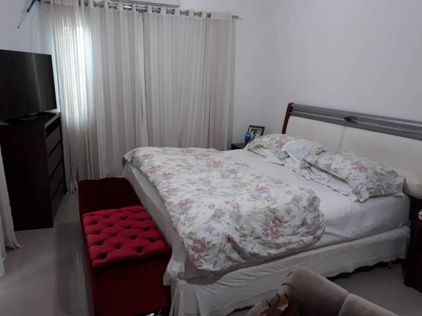 Foto 4 de Casa de Condomínio com 3 Quartos para alugar, 370m² em Parque Verde, Belém