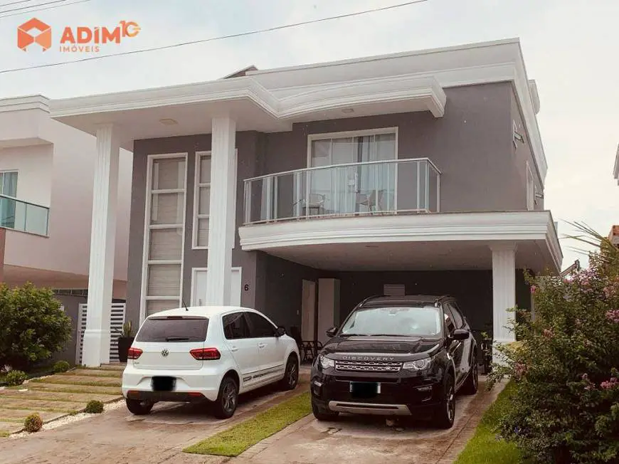 Foto 1 de Casa de Condomínio com 4 Quartos à venda, 350m² em Santa Regina, Camboriú