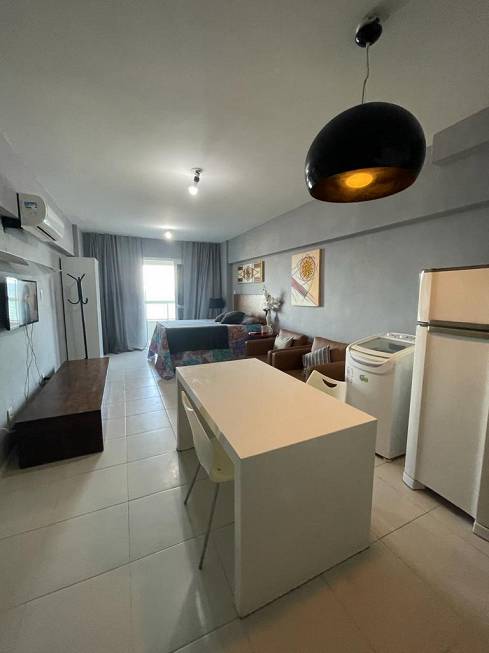 Foto 3 de Apartamento com 1 Quarto à venda, 65m² em Armação, Salvador