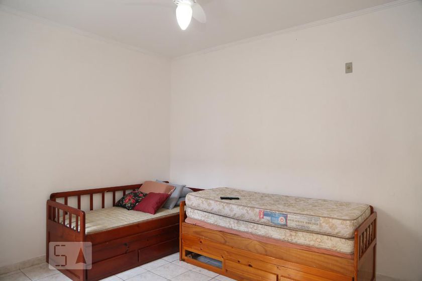 Foto 2 de Apartamento com 1 Quarto para alugar, 35m² em Vila Guilhermina, Praia Grande