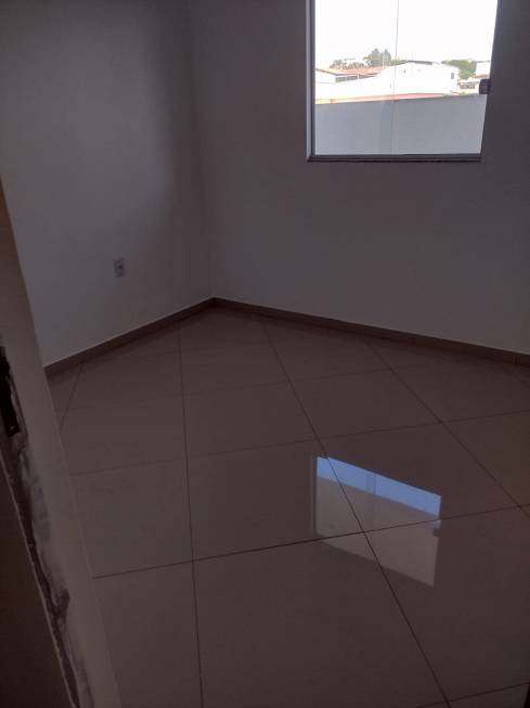 Foto 2 de Apartamento com 2 Quartos para alugar, 55m² em Araguaia, Belo Horizonte