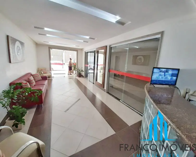 Foto 2 de Apartamento com 2 Quartos à venda, 64m² em Centro, Guarapari