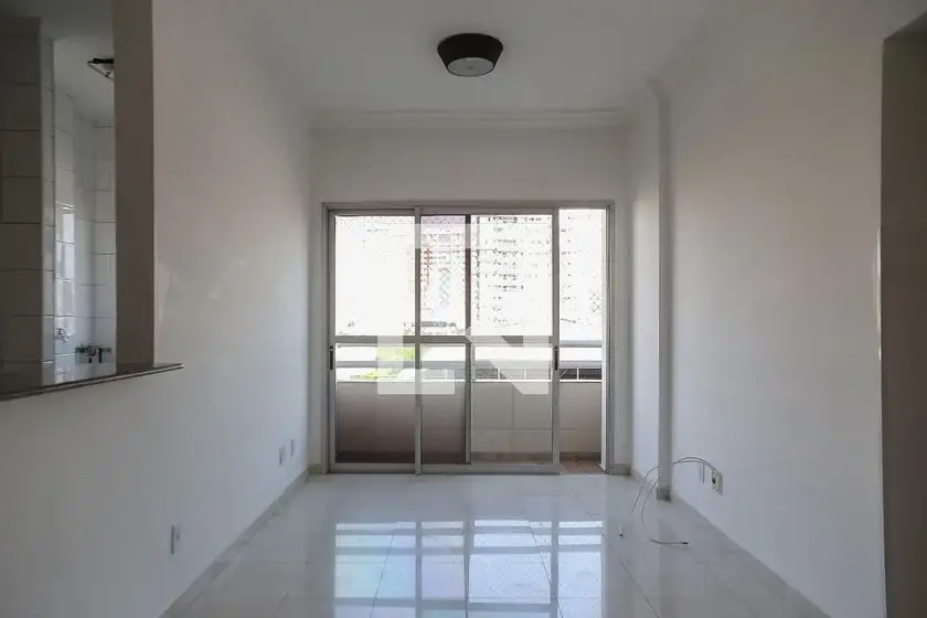 Foto 2 de Apartamento com 2 Quartos para alugar, 60m² em Encruzilhada, Santos