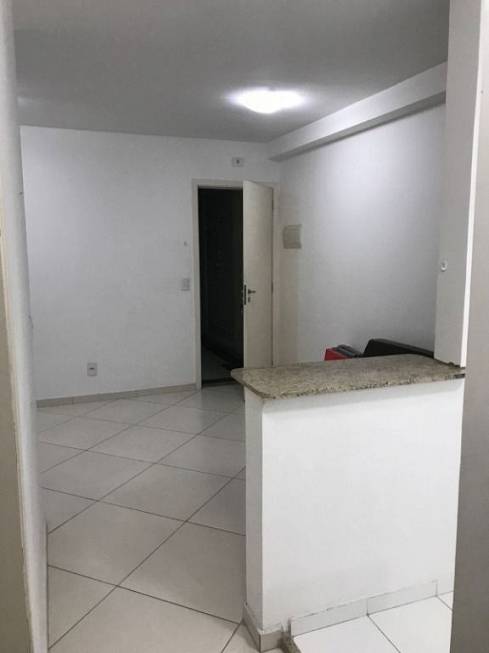 Foto 5 de Apartamento com 2 Quartos à venda, 45m² em Jardim Adelina, Cotia