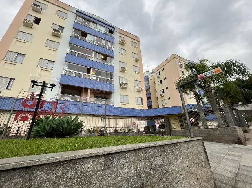 Foto 1 de Apartamento com 3 Quartos à venda, 88m² em Capoeiras, Florianópolis