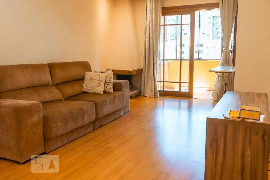Foto 2 de Apartamento com 3 Quartos à venda, 107m² em Centro, Canoas