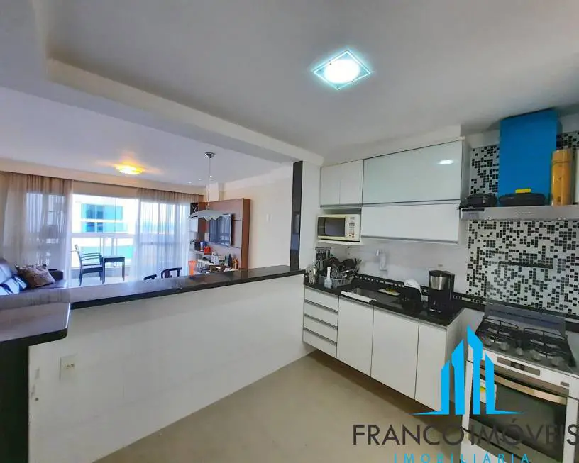 Foto 5 de Apartamento com 3 Quartos à venda, 99m² em Centro, Guarapari